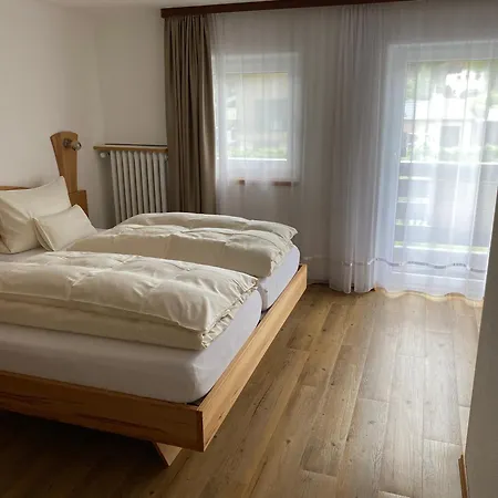 Cafe Eckerbrunn Guest house 4*