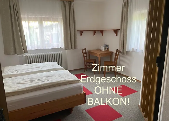 Cafe Eckerbrunn Casa de hóspedes 4*